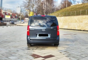 Hyundai H-1 (Grand Starex)