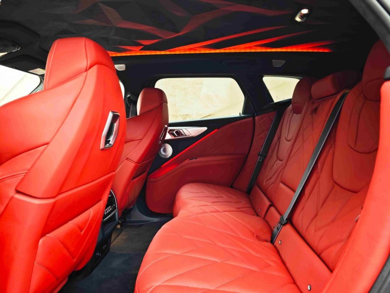 BMW XM