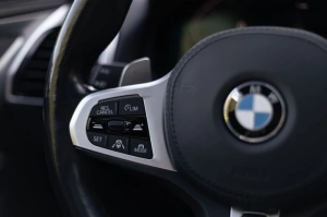 BMW 840